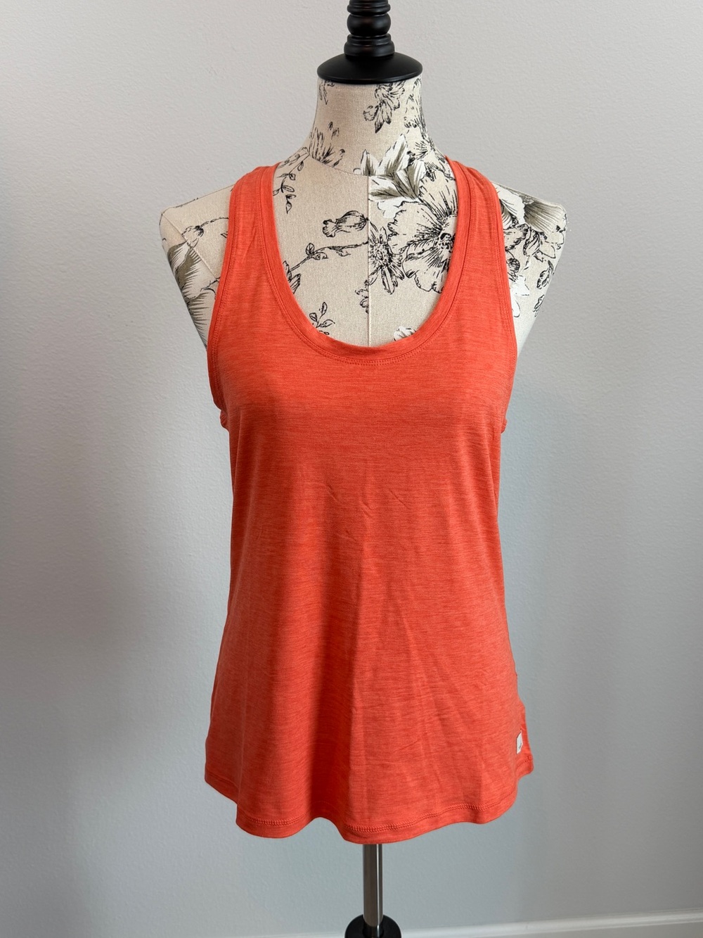 Vuori Coral Racerback Tank Top